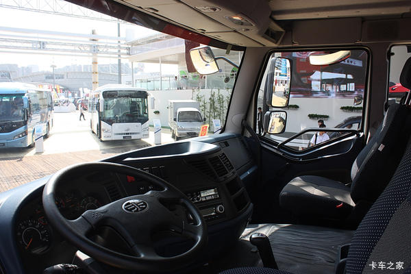 �Ż�0.5�� �人�н��J6P���������賵���ȴ�����