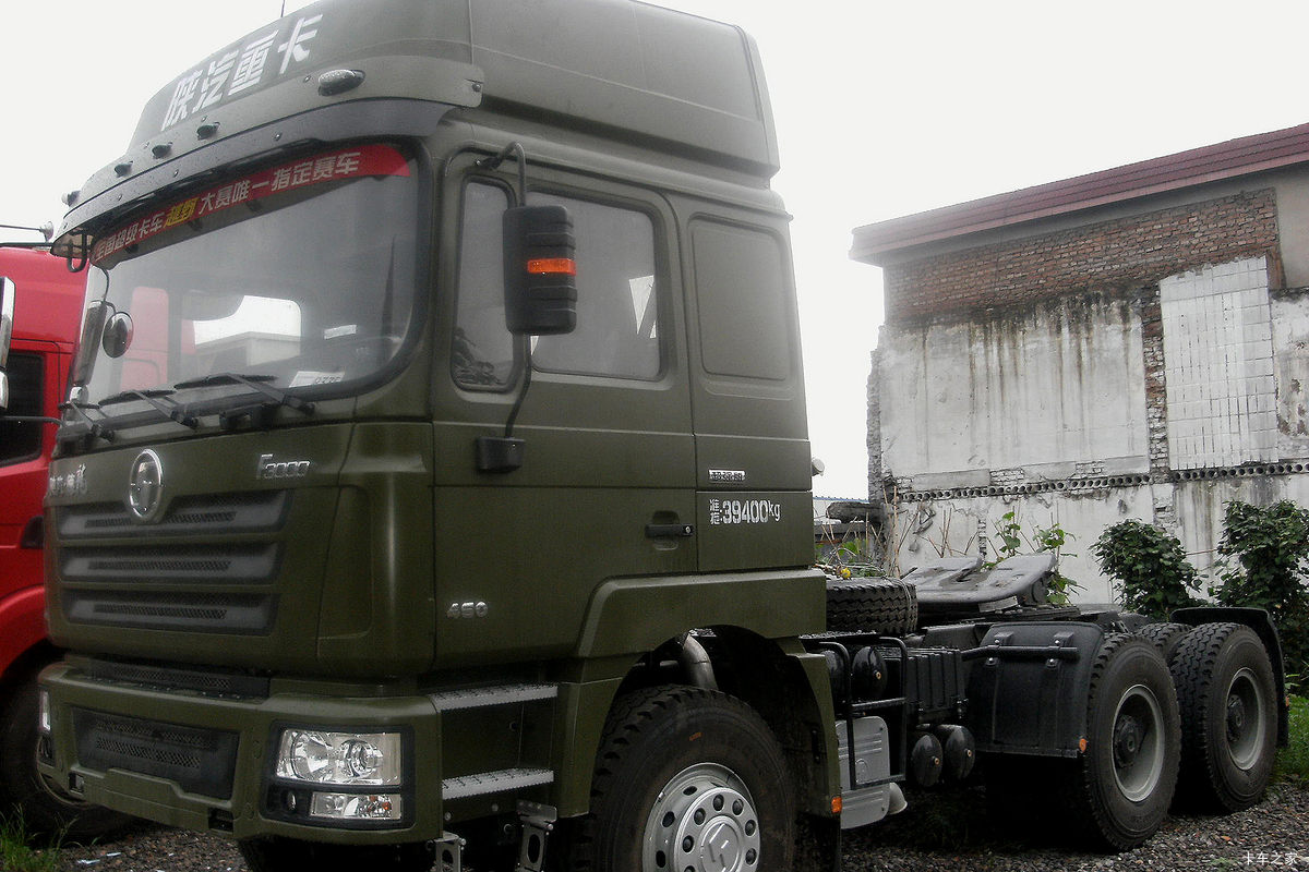 陕汽 德龙F3000重卡 460马力 6X4 牵引车(超强版)