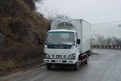 庆铃 五十铃600P 120马力 4X2 冷藏车(康飞牌)(KFT5073XLC40)