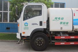 王牌7系&nbsp;洒水车/喷洒车外观图片