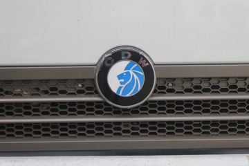 王牌7系&nbsp;洒水车/喷洒车外观图片