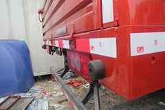 福田 欧马可3系 156马力 4X2 5.2米单排栏板载货车(BJ1059VBJEA)