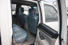 福田 萨普 征服者 2.0L汽油 双排皮卡