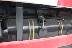 东风商用车 天锦中卡 160马力 4X2排半厢式载货车 东风商用车 天锦中卡 160马力 4X2排半厢式载货车