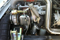 东风商用车 天锦中卡 140马力 4X2 7.1米栏板载货车(DFL1160BX9)