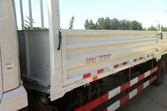 东风商用车 天锦中卡 140马力 4X2 7.1米栏板载货车(DFL1160BX9)