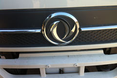 东风商用车 天锦中卡 140马力 4X2 7.1米栏板载货车(DFL1160BX9)