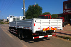 东风商用车 天锦中卡 140马力 4X2 7.1米栏板载货车(DFL1160BX9)