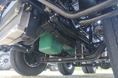 青岛解放 悍V重卡 330马力 6X2牵引车(CA4227P1K15T3E4A80)