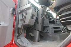 青岛解放 天V重卡 430马力 6X4 牵引车(CA4259P2K2T1EA80)