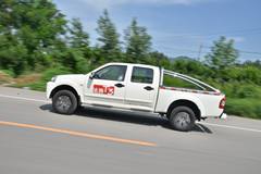 2013款恒天 途腾T3 商务版 2.8L柴油 双排皮卡 2013款恒天 途腾T3 商务版 2.8L柴油 双排皮卡