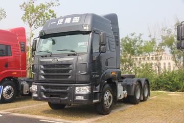 青岛解放 天V重卡 420马力 6X4 AMT自动挡牵引车(CA4259P2K2T1EA80)