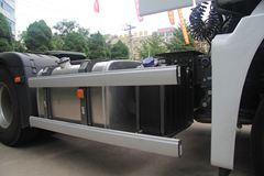 中国重汽 SITRAK C7H重卡 440马力 6X4 牵引车(ZZ4256V324MD1B)