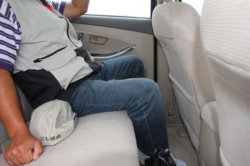 ���� �� 2.4L���� ���� ˫��Ƥ��(�Ʊ�ʽ)ͼƬ