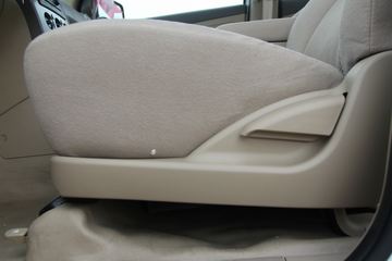 ���� �� 2.4L���� ���� ˫��Ƥ��(�Ʊ�ʽ)ͼƬ