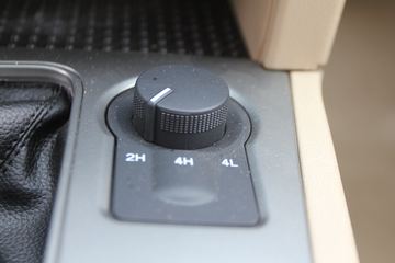 ���� �� 2.4L���� ���� ˫��Ƥ��(�Ʊ�ʽ)ͼƬ
