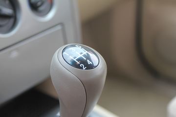 ���� �� 2.4L���� ���� ˫��Ƥ��(�Ʊ�ʽ)ͼƬ