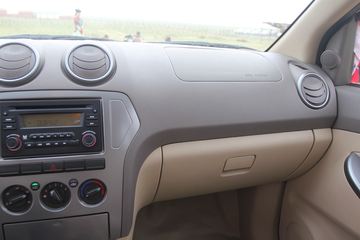 ���� �� 2.4L���� ���� ˫��Ƥ��(�Ʊ�ʽ)ͼƬ