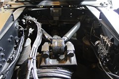 四川现代 创虎XCIENTP520重卡 520马力 6X4 AMT自动挡牵引车(CHM4251KPQ49M)