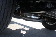 一汽通用 F330速豹 150马力 5.2米单排栏板轻卡(CA1093PK45L3E1)