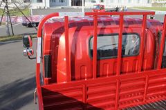 一汽通用 F330速豹 150马力 5.2米单排栏板轻卡(CA1093PK45L3E1)