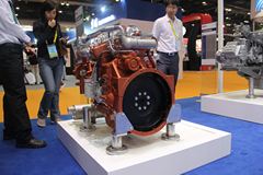 玉柴YC4S120-48 120马力 3.8L 国四 柴油发动机