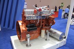 玉柴YC6J245-42 245马力 6.5L 国四 柴油发动机