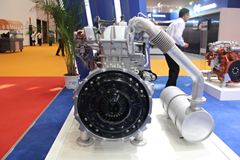 玉柴YC6L240N-50 240马力 8.4L 国五 天然气发动机