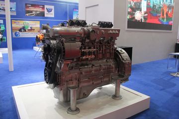 玉柴YC6LN240-40 240马力 8.4L 国四 天然气发动机