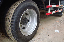 好运&nbsp;载货车底盘                                                图片