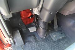 东风商用车 天龙重卡 375马力 6X4 牵引车(DFL4251A9)