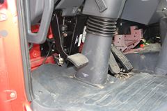 福田 瑞沃 168马力 6.7米栏板载货车(BJ1165VKPEG-1)