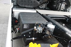 曼(MAN) TGX系列重卡 400马力 4X2 牵引车(型号:18.400)