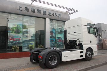 TGX 牵引车外观                                                图片