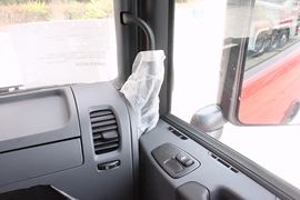 斯堪尼亚底盘&nbsp;消防车驾驶室图片