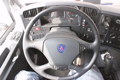 斯堪尼亚 P系列 310马力 6X4 消防车(上格牌)(SGX5240GXFSG100)