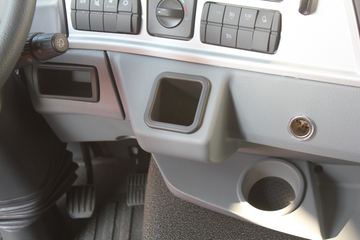  ŷGTL 6ϵؿ 385 6X4 ǣ(BJ4259SNFKB-2)ͼƬ