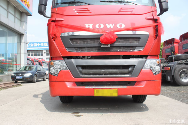 HOWO T7Hǣ������ʱ������ �Ż�0.3��