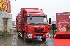 青岛解放 龙V中卡 164马力 4X2 6.75米仓栅式载货车(CA5168CCYPK2L2E4A80-1)