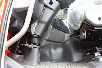 �������ó� �������ؿ� 385���� 8X4 7.8����ж��(�߶�)(DFL3318A12)ͼƬ