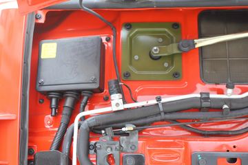 �������ó� �������ؿ� 385���� 8X4 7.8����ж��(�߶�)(DFL3318A12)ͼƬ