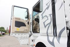 中国重汽 SITRAK C7H重卡 320马力 4X2 牵引车(ZZ4186N361HD1B)