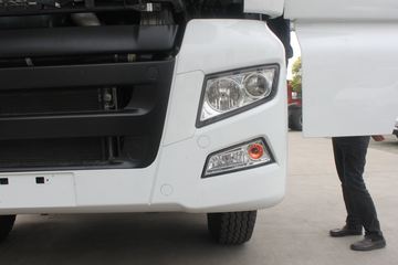 й SITRAK C7Hؿ 320 4X2 ǣ(ZZ4186N361HD1B)ͼƬ