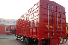 一汽解放 J6L中卡 140马力 4X2 6.8米仓栅式载货车(CA5160CCYP62K1L3E4)