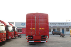 一汽解放 J6L中卡 140马力 4X2 6.8米仓栅式载货车(CA5160CCYP62K1L3E4)