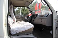 时代领航1 94马力 3.8米排半栏板轻卡(原捷顺I3360)