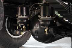 时代汽车 康瑞中卡 140马力 4X2 载货车(BJ1163VKPFK-A) 时代汽车 康瑞中卡 140马力 4X2 载货车(BJ1163VKPFK-A)