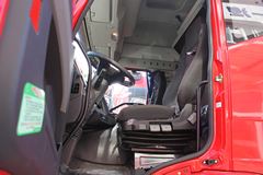 一汽解放 J6P重卡 2013款 420马力 6X4自动挡牵引车(AMT手自一体)(CA4250P66K24T1A1HE4X)