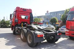 一汽解放 J6P重卡 2013款 420马力 6X4自动挡牵引车(AMT手自一体)(CA4250P66K24T1A1HE4X)