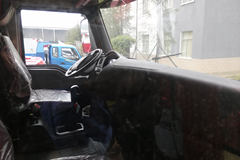 时骏 格奥雷重卡 300马力 6X4 5.8米自卸车(LFJ3255G1)